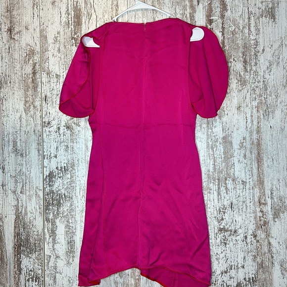 Victoria Beckham
round-neck satin minidress size 4 - Picture 3 of 12